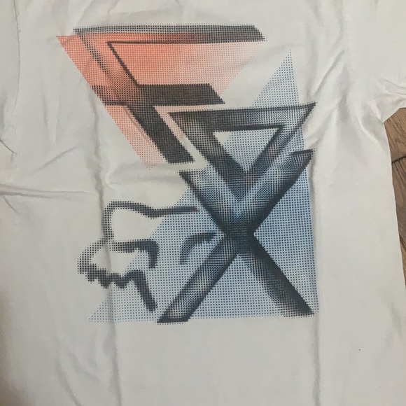 Fox T-Shirt - Picture 2 of 3